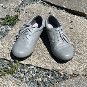 Dr. Scholl's Gray Flats with Minimalist Design